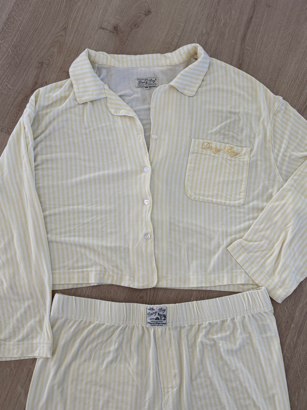 Dairy Boy yellow stripe pajama set - Picture 3 of 10